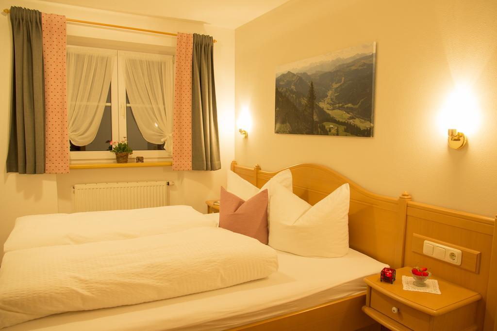 Alpenroesle Appartement Balderschwang Buitenkant foto